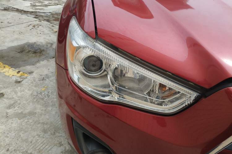 Used Mitsubishi ASX 2013 2.0L CVT Two-Wheel Drive Elite Edition
