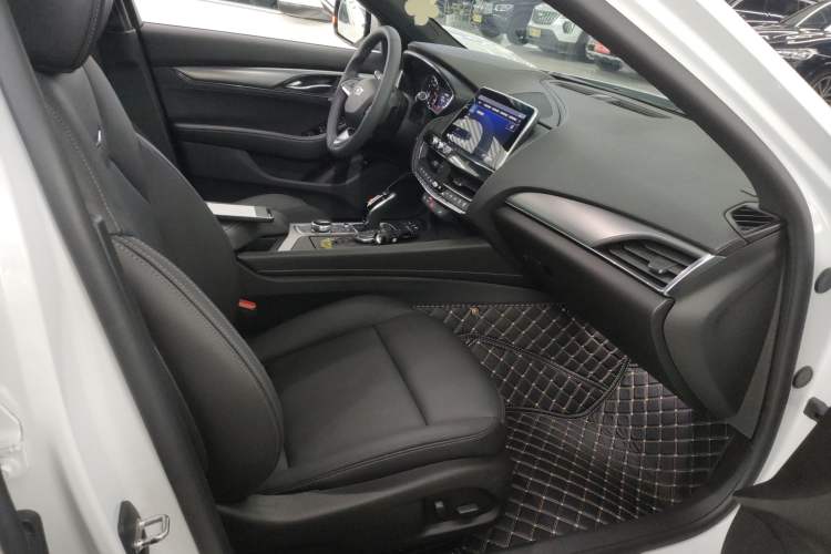 Used Cadillac CT5 2021 Revised 28T Luxury Version Right Front Seat