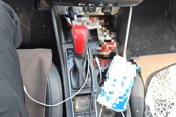 Used Hyundai Tucson 2015 1.6T Dual-Clutch Two-Wheel-Drive Smart Model Gear Lever