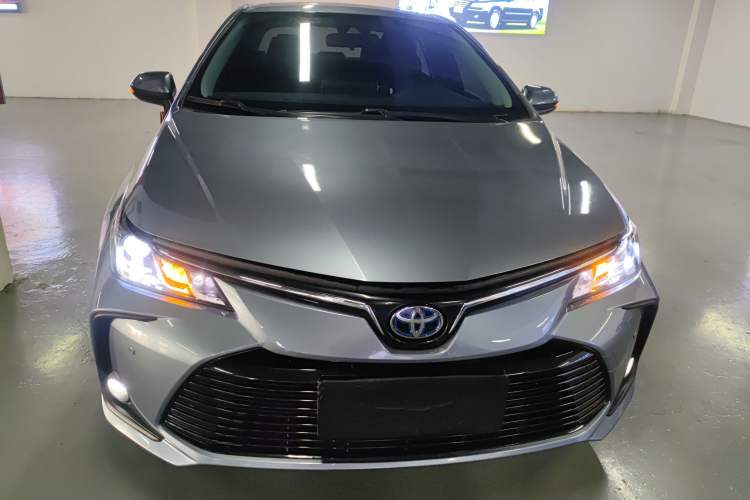 Used Toyota Corolla 2021 Dual-Motor 1.8L E-CVT Elite Edition