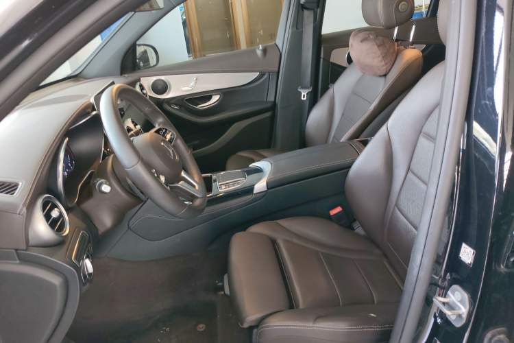 Used Mercedes-Benz GLC 2020 Facelifted GLC 260 L 4MATIC Dynamic Edition Left Front Seat