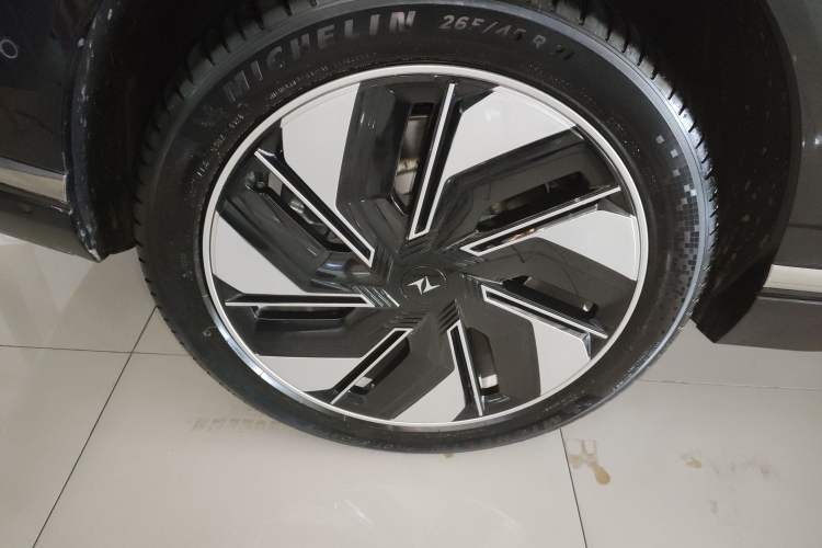 Used Dongfeng eπ eπ008 2025 210 Ultra LikeYi Edition 5-Seater