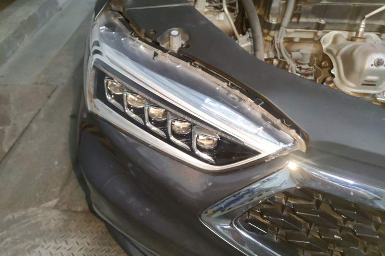 Used Acura TLX-L 2018 2.4L Deluxe Edition