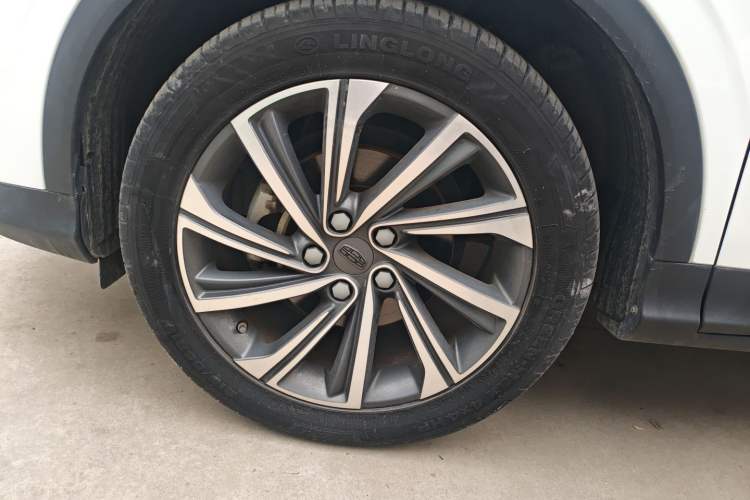 Used Geely Auto Coolray 2019 260T DCT Knight China V Standard
