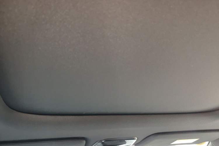 Used Lynk & Co 08 EM-P 2025 220 km All-Wheel-Drive Performance Halo