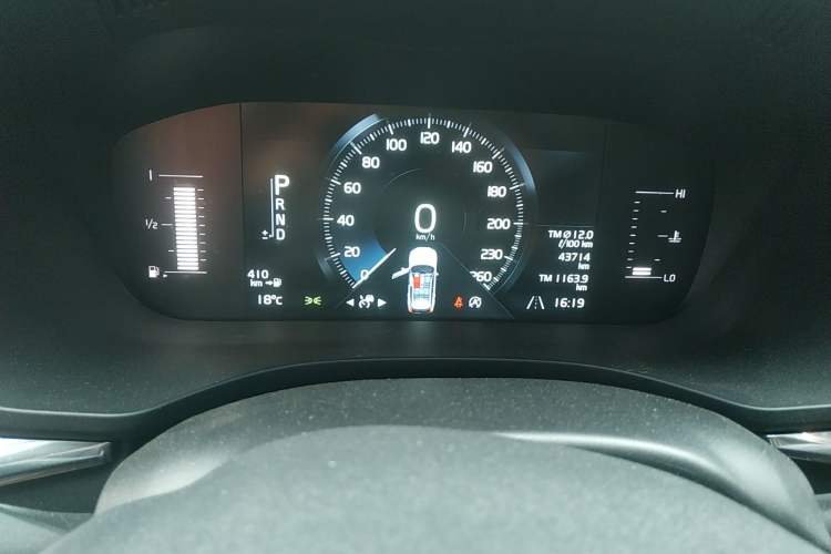 Used Volvo XC60 2019 T5 4x4 Smart Edition China V Standard Instrument Cluster