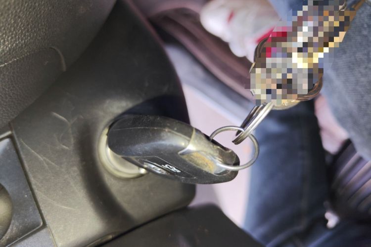 Used Buick Verano 2020 20T CVT Leading Edition Vehicle Key