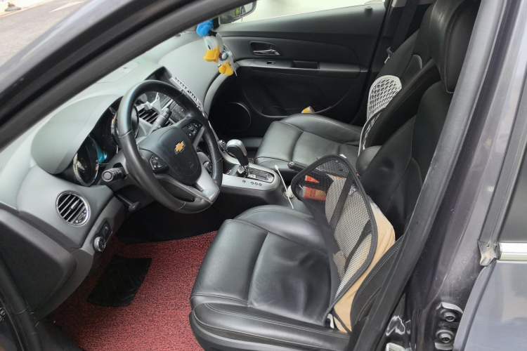 Used Chevrolet Cruze 2013 1.8L SX AT