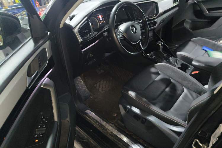 Used Volkswagen Tayron 2020 330TSI Two-Wheel Drive Luxury Smart Connectivity Version
