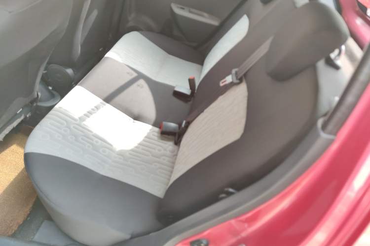 Used Suzuki Alto 2013 Revised Version 1.0L Manual Comfort Edition
