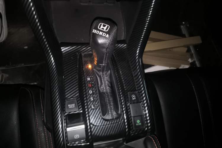 Used Honda Civic 2016 220TURBO CVT Luxury Edition