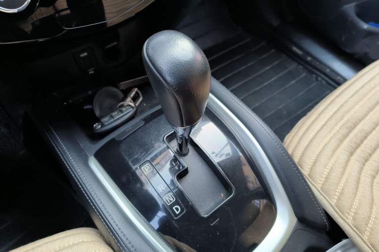 Used Nissan X-Trail 2014 2.0L CVT Comfort Edition 2WD
