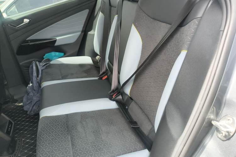 Used Volkswagen ID.4 X 2021 Pro Smart Long-Range Edition