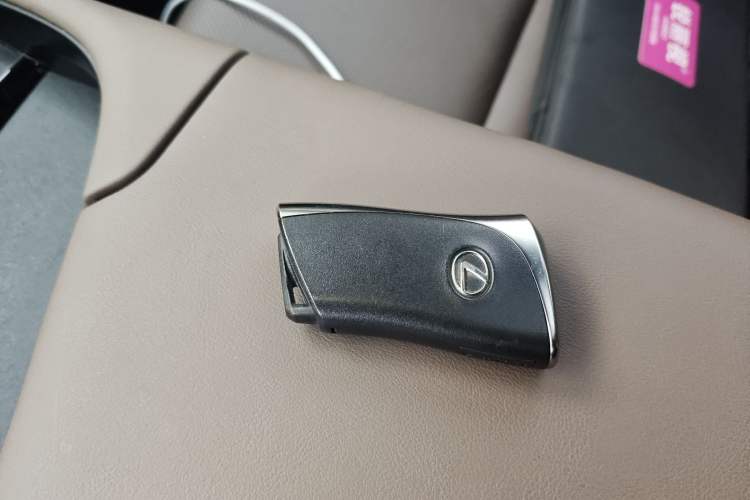 Used Lexus ES 2022 300h Excellence Edition