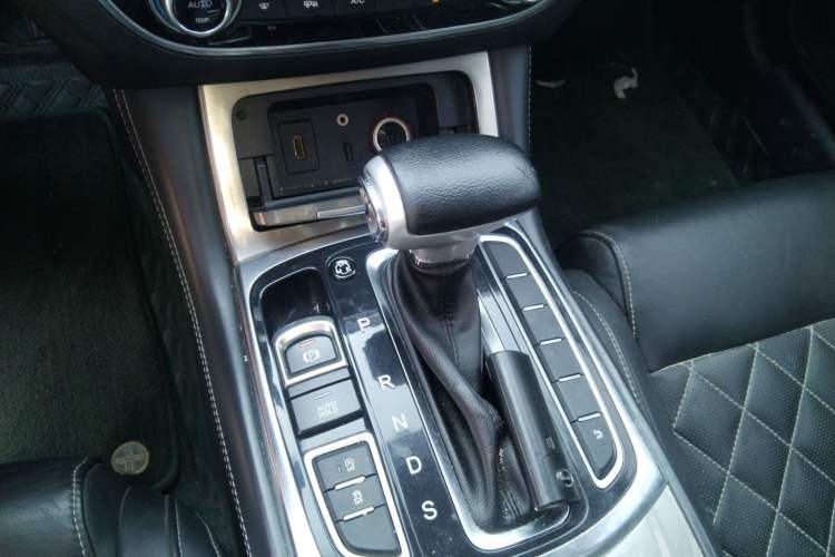 Used GAC Trumpchi GA8 2017 280T Deluxe Edition
