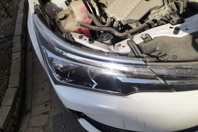 Used Toyota Corolla 2017 Revised Version 1.2T S-CVT GL Right Front Headlight