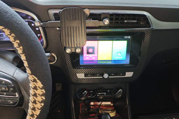 Used MG ZS 2018 1.5L Automatic Luxury Edition China V Standard
