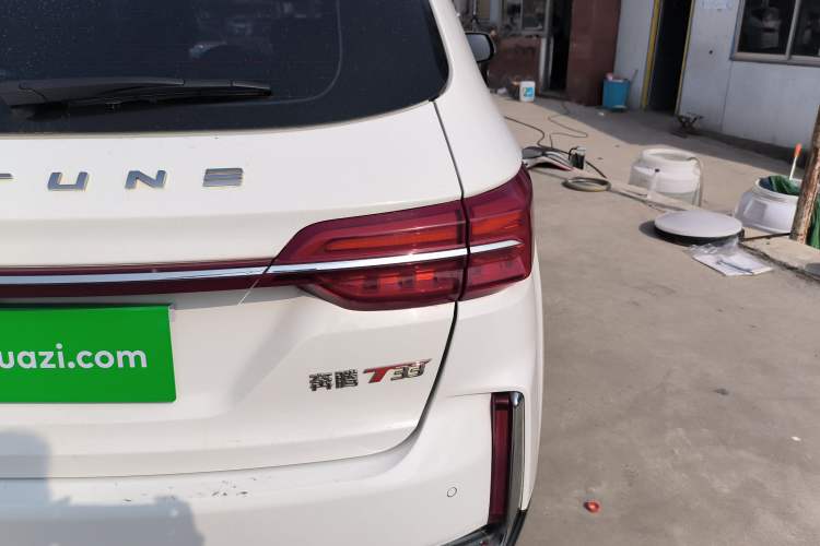 Used Bestune T33 2019 1.6L Manual Luxury Edition China VI Right Rear Taillight