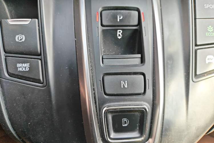 Used Honda CR-V 2017 Hybrid 2.0L Pure Edition