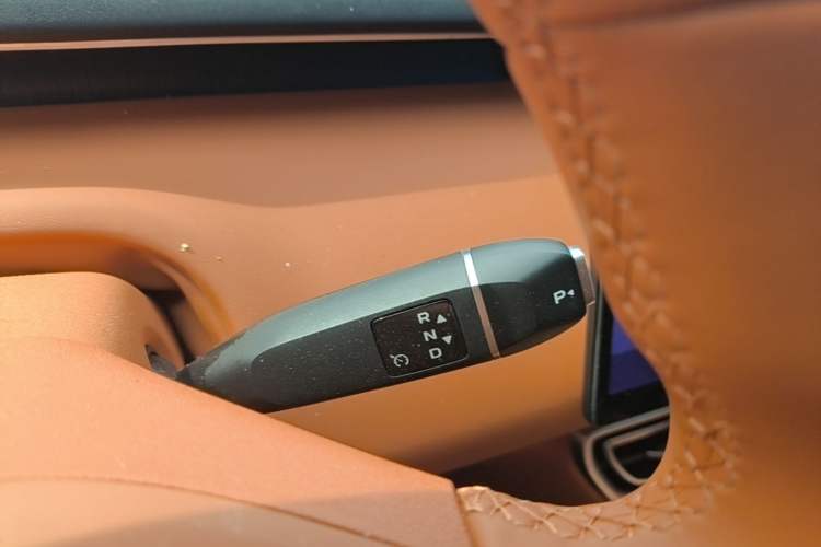 Used Deepal S09 2025 Four-Wheel Drive Ultra+ Custom Edition Gear Lever