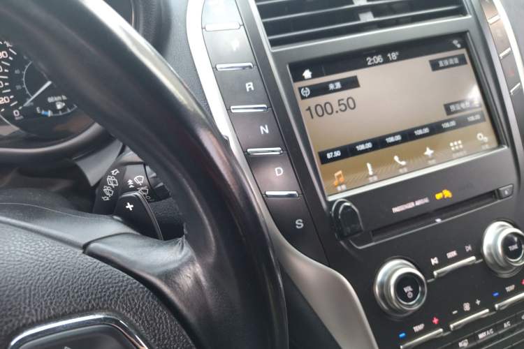 Used Lincoln MKC 2018 2.0T Two-Wheel Drive Deluxe Edition
