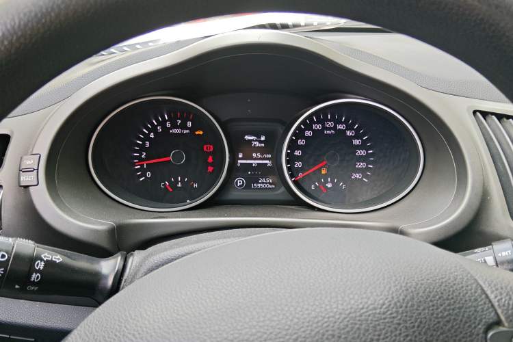 Used Kia Sportage R 2015 2.0L Automatic Two-Wheel Drive GL Instrument Cluster