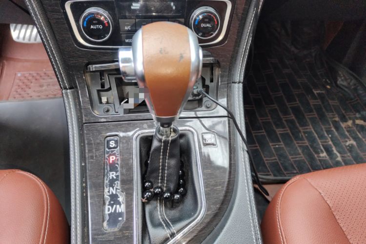 Used Zotye T600 2015 2.0T DCT Prestige Edition