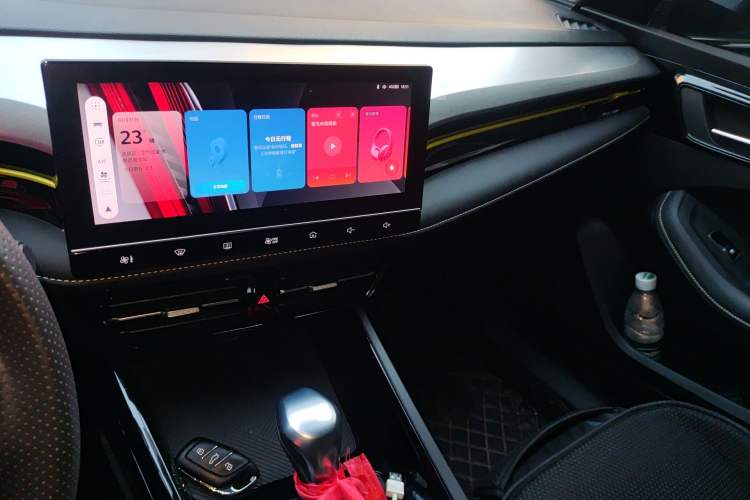 Used Roewe i5 2021 1.5L CVT Diamond Edition