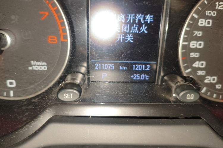 Used Audi Q5 2017 Plus 40 TFSI Technology Model
