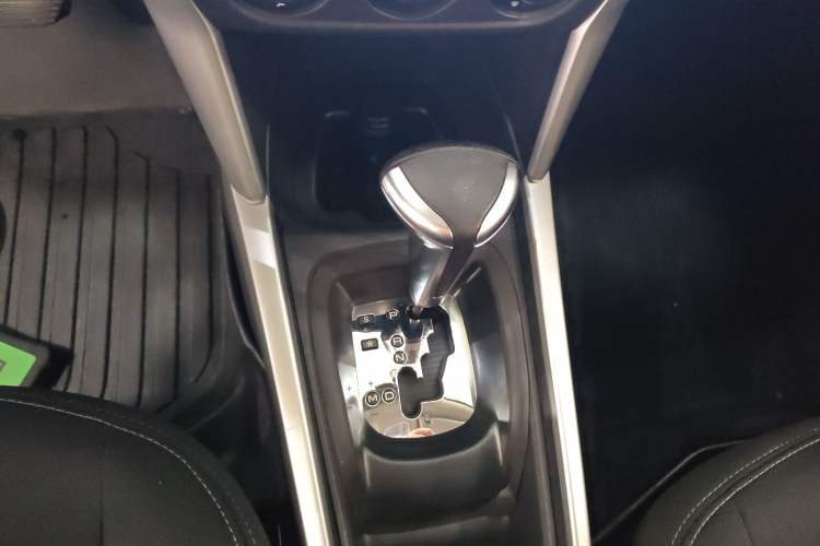 Used Citroen C3-XR 2018 1.6L Automatic Fashion Model Gear Lever