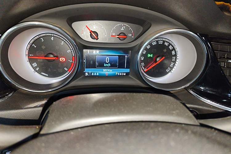 Used Buick Regal 2019 20T Elite Version China V Standard Odometer Close Up