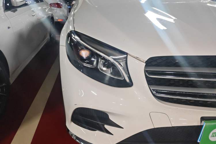 Used Mercedes-Benz GLC 2017 GLC 260 4MATIC Dynamic Edition
