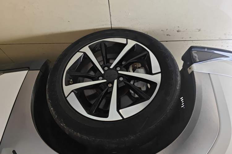 Used AION Y 2022 Plus 70 Smart Edition