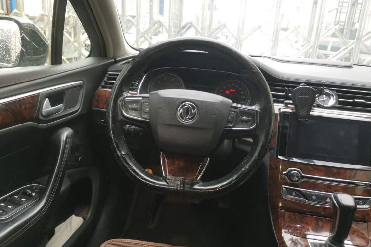 Used Dongfeng Aeolus A9 2016 1.8T Luxury Model
