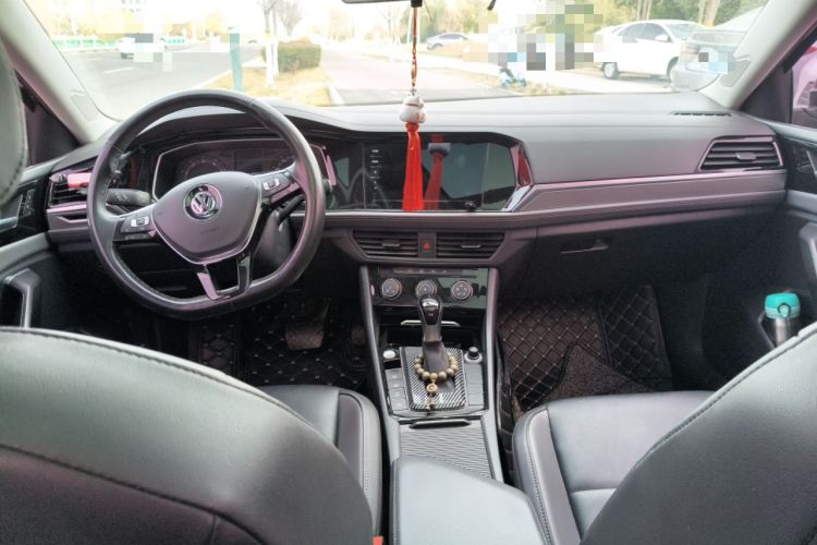 Used Volkswagen Sagitar 2020 280TSI DSG Comfort Version China VI Standard Center Console