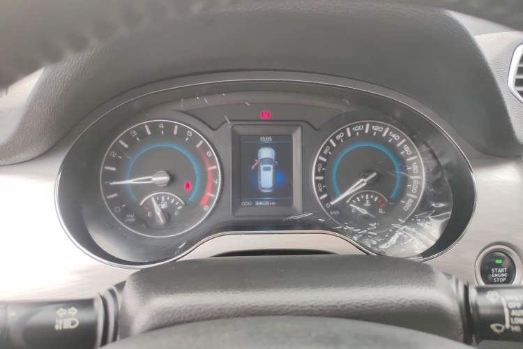 Used Haval H2 2017 Red-Label 1.5T Manual Two-Wheel Drive Luxury Model
