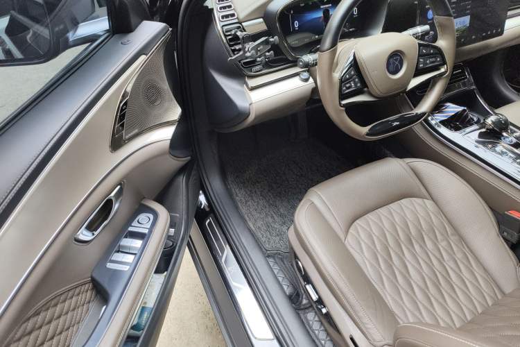 Used BYD Han 2024 EV Glory Edition 605KM Front-Wheel-Drive Premium Model