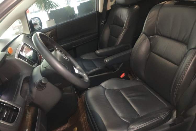 Used Honda Odyssey 2015 Updated Version 2.4L Smart Edition
