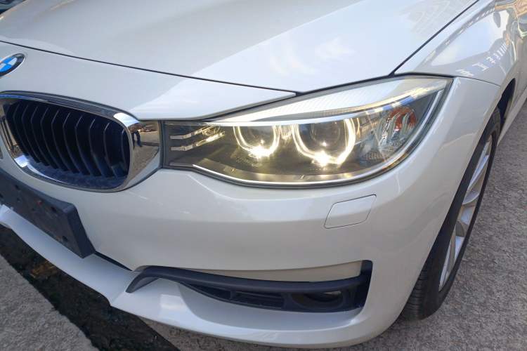 Used BMW 3 Series GT 2013 320i Leading Model
