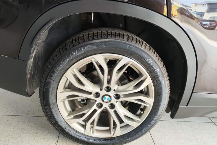 Used BMW X1 2018 sDrive20Li Leading Model