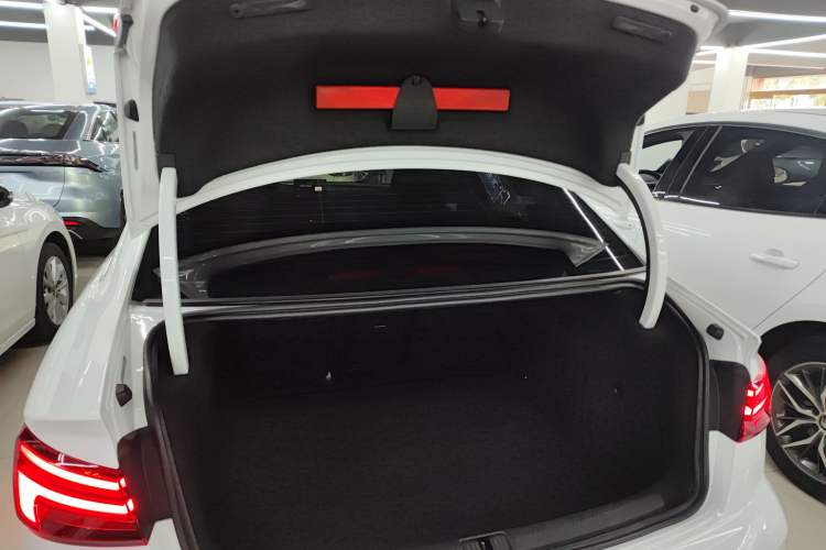 Used Audi A3 2020 Limousine 35 TFSI Fashion Edition China VI Emission Standard