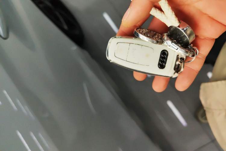 Used Audi A3 2023 Sportback 35 TFSI Fashionable Sports Model Vehicle Key