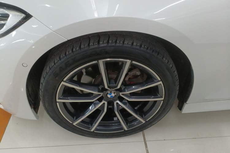 Used BMW 3 Series 2021 Restyled 325Li M Sport Package