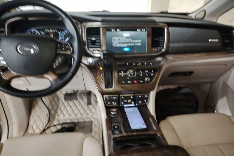 Used GAC Trumpchi M8 2018 320T Flagship Edition