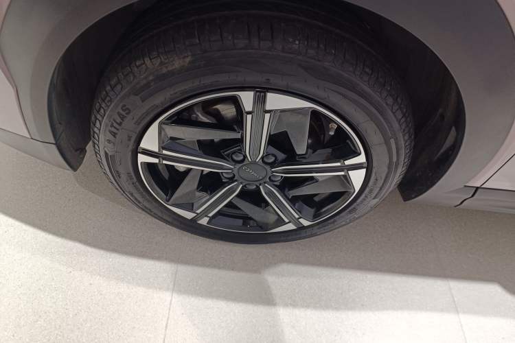 Used Lynk & Co 06 EM-P 2023 EM-P 126 Long-Range Halo
