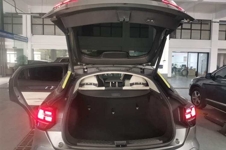 Used Lynk & Co 05 2022 2.0TD Two-Wheel Drive Zhaoyang Plus