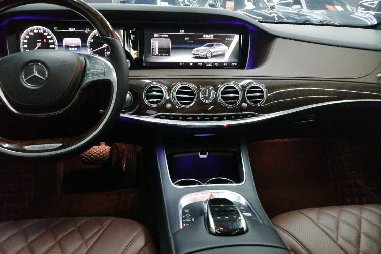 Used Mercedes-Benz S-Class 2016 S 320 L Business Model
