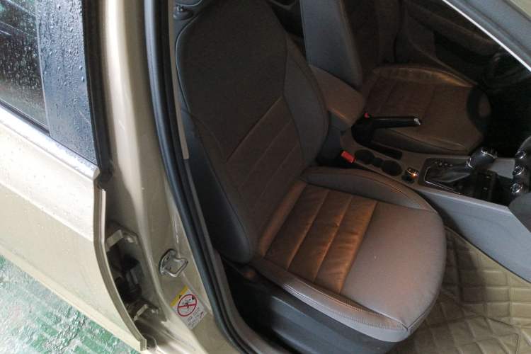 Used Skoda Octavia 2015 1.4TSI DSG Yijun Edition Right Front Seat