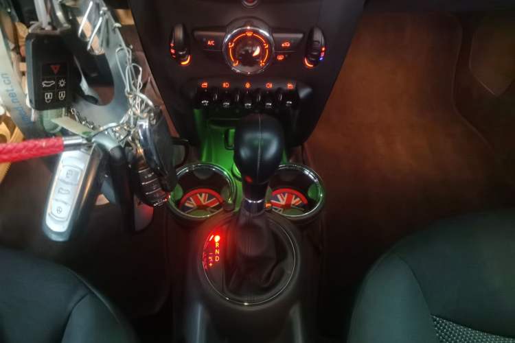 Used MINI MINI 2013 1.6L ONE Limited Edition First Version
