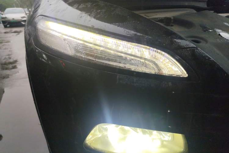 Used Jeep Cherokee 2016 2.4L Leading Smart Version